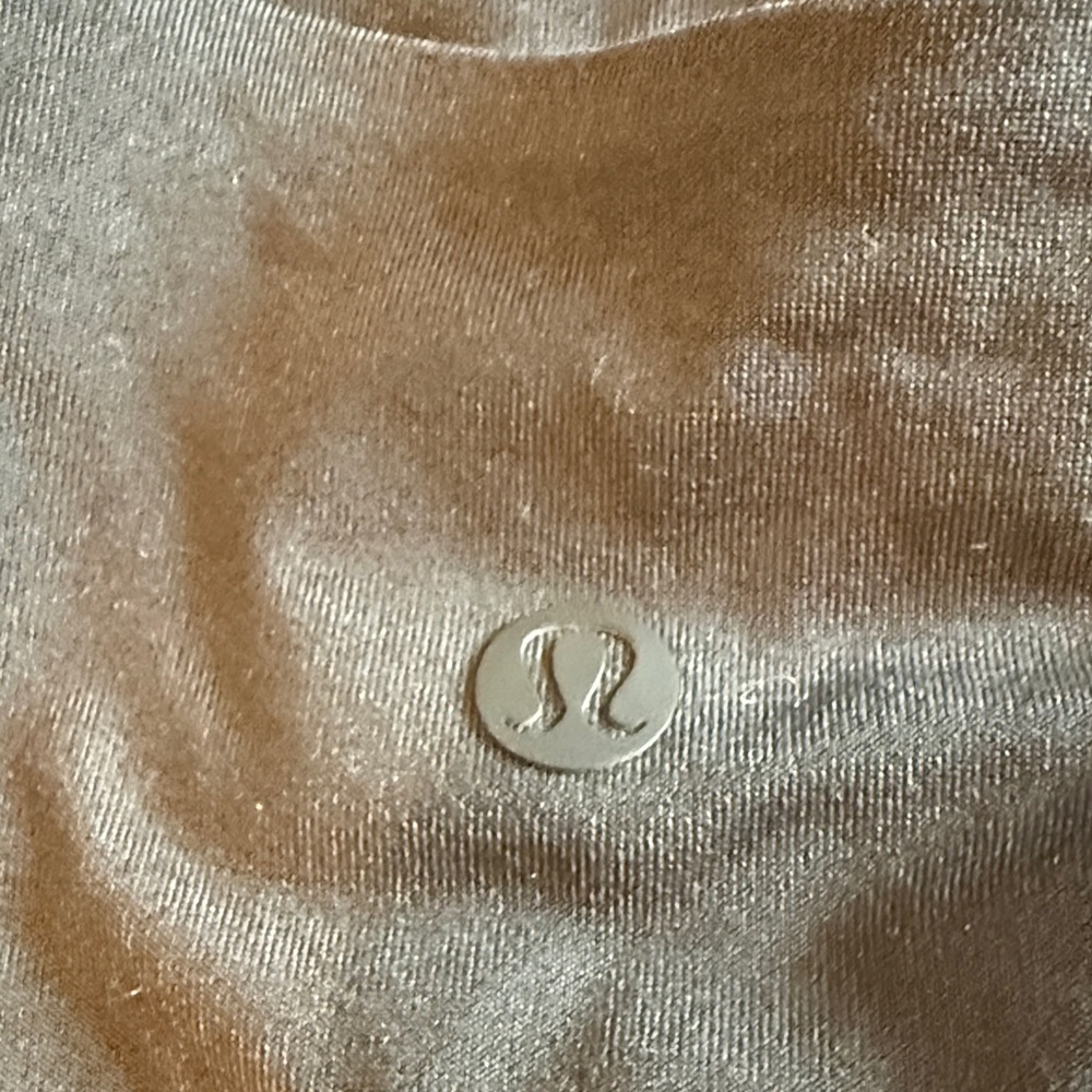 Lululemon Women’s Bralette Size 12 in Black - Picture 3 of 4